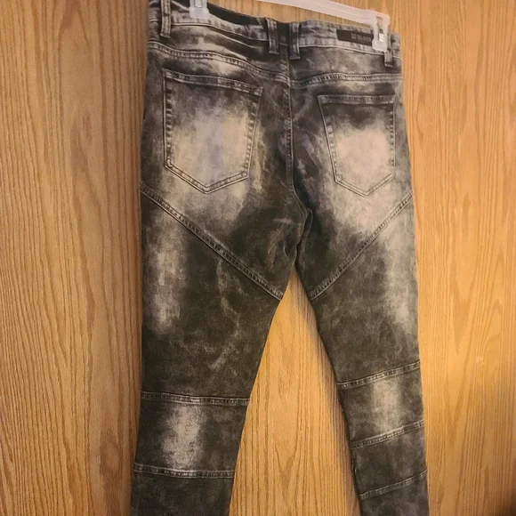 CJ Black Premium Jeans | Skinny Flex | Black/Gray | 34x22 - Picture 4 of 5